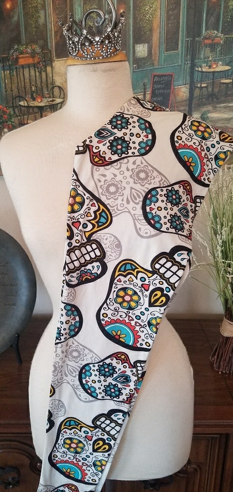 Sugar skulls leggings - Picture 1 of 3